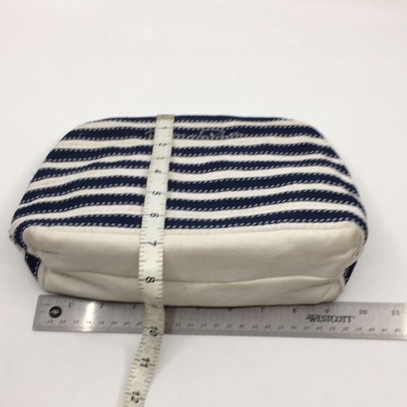 Oscar de la Renta Navy Blue and Cream Striped Padded Makeup / Cosmetic Bag - Picture 16 of 16